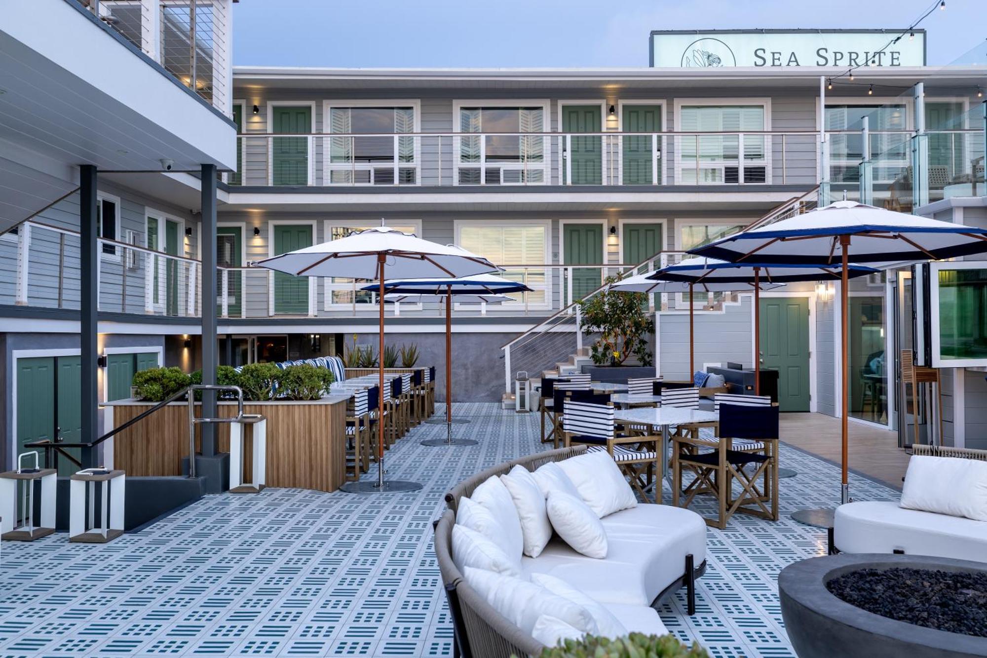 Sea Sprite Beach Club 허모사비치 외부 사진